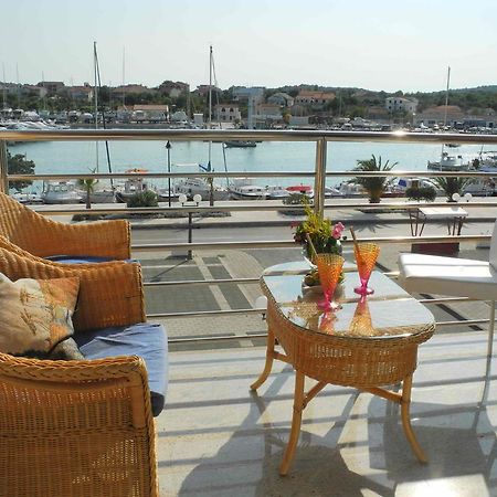 Apartments Antonela Єзера Екстер'єр фото